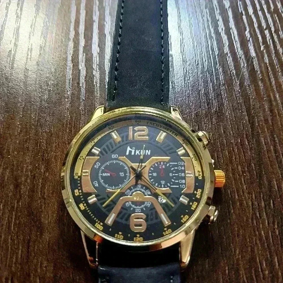 Men's black and gold tone watch - Picture 1 of 5
